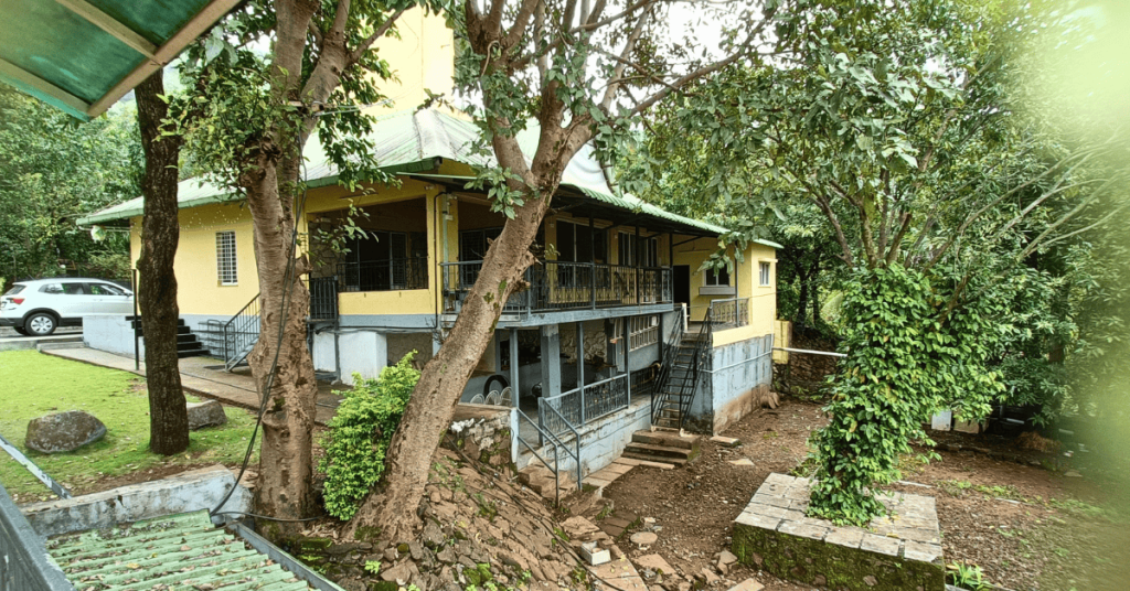 Girivan Mulshi Villa for Family and Group Stay 2 Girivan Mulshi Villa surrounded by lush greenery and peaceful nature at Lakshmi Holiday Home near Pune