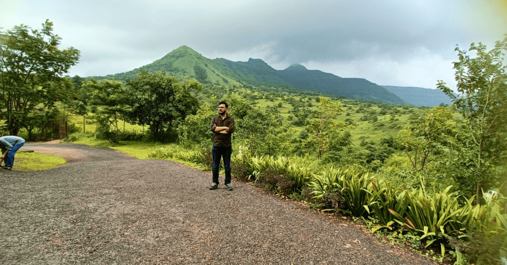 Girivan Mulshi Villa for Family and Group Stay 5 Scenic mountain and nature view near Girivan Mulshi Villa at Lakshmi Holiday Home in Mulshi